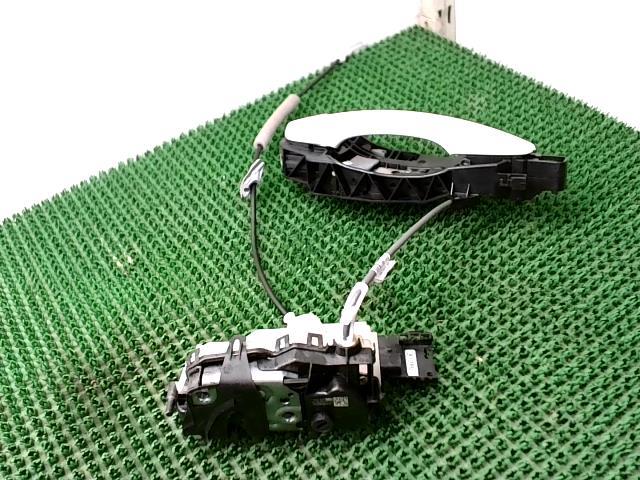 Serrure avant droit CITROEN C3 3 PHASE 2 Diesel - 1