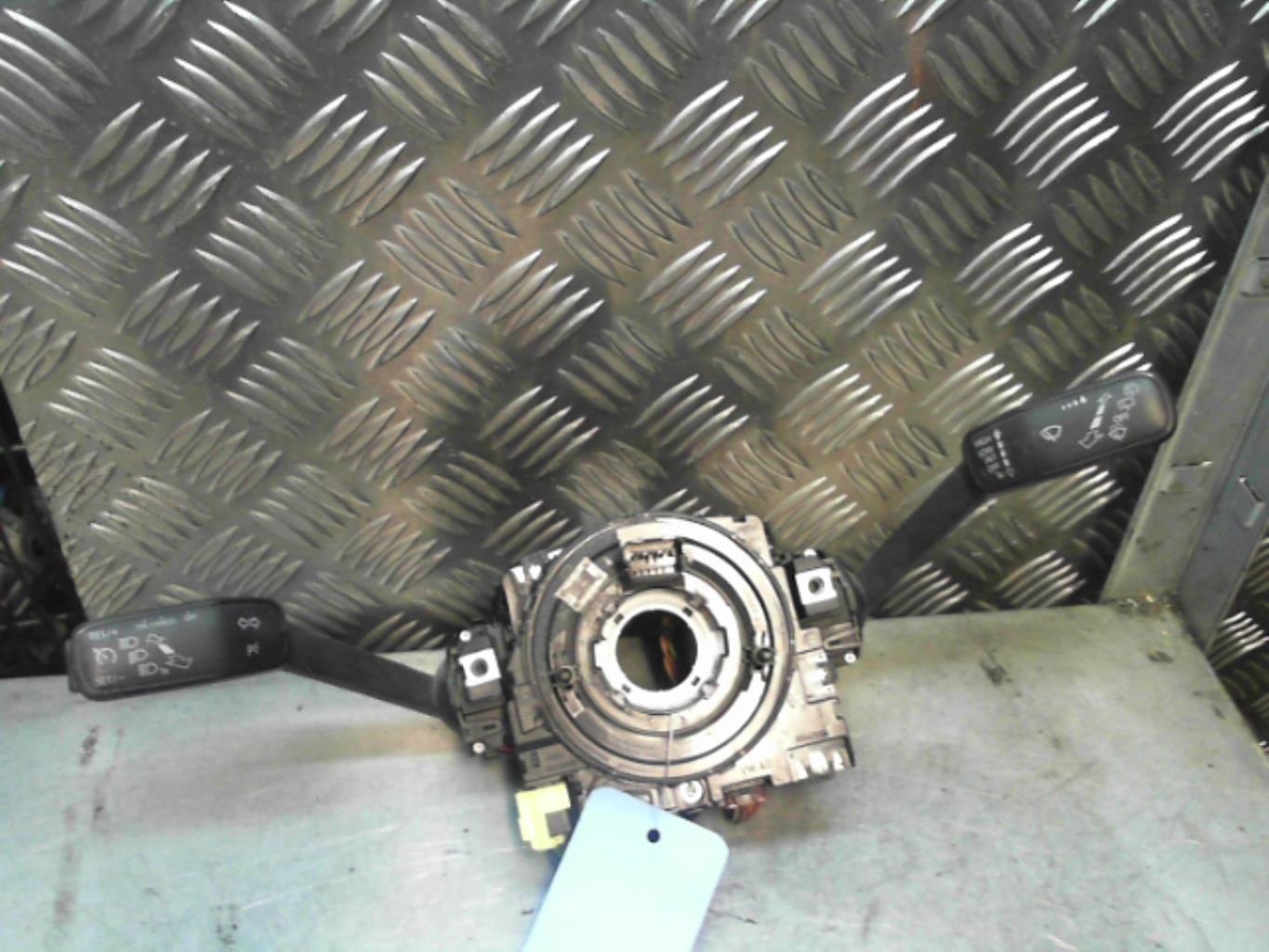 Commodo SKODA OCTAVIA 3 PHASE 1 BREAK Diesel - 1