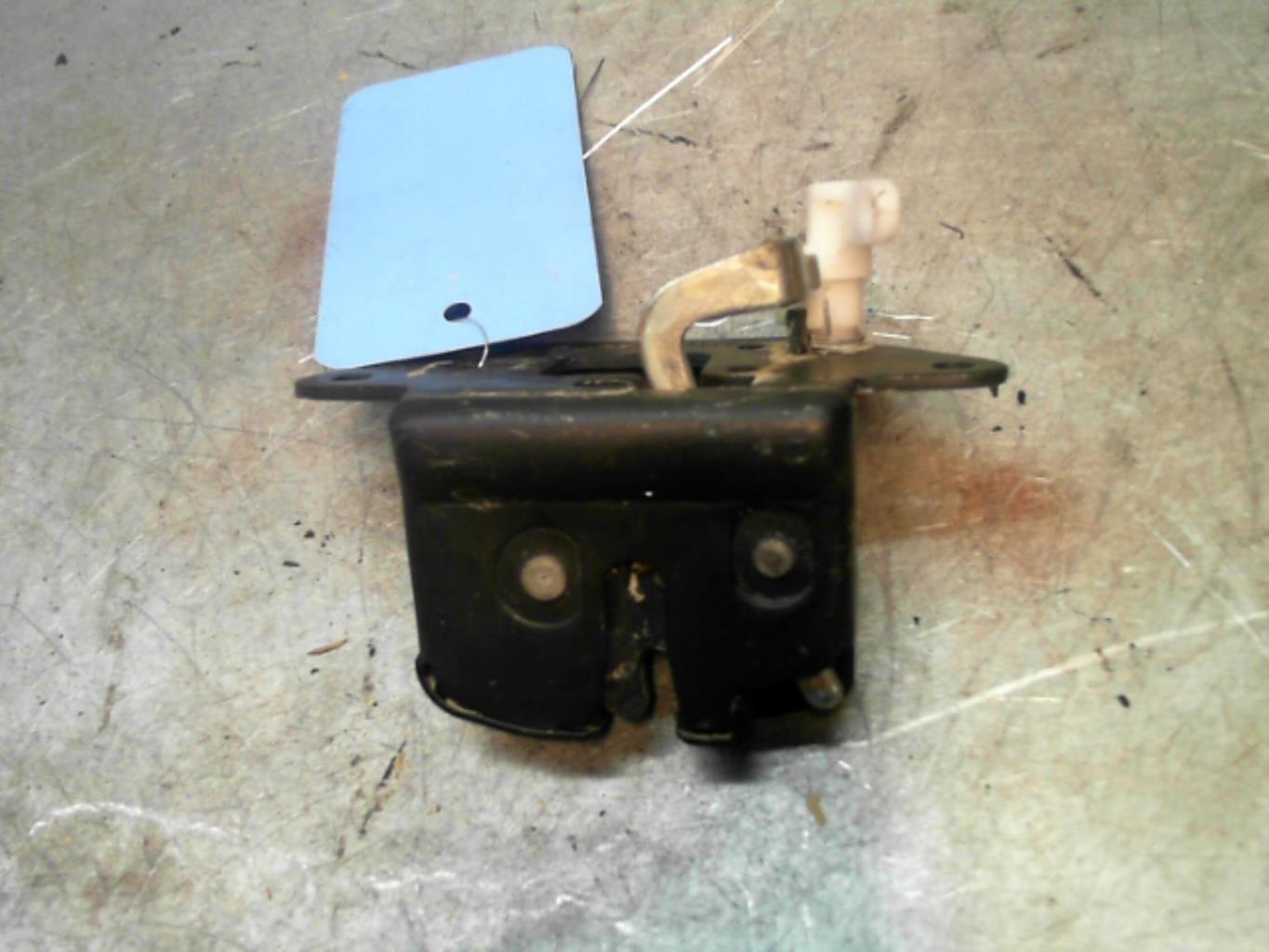 Serrure de hayon FIAT PANDA 2 PHASE 1 Essence - 1
