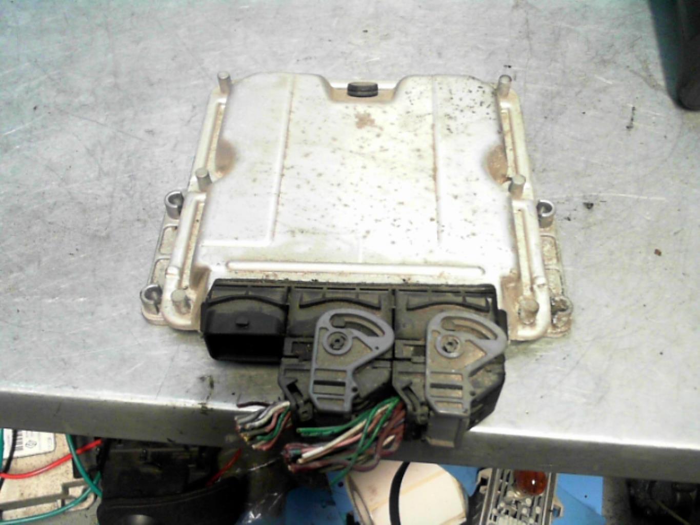 Calculateur RENAULT VEL SATIS PHASE 1 Diesel - 1