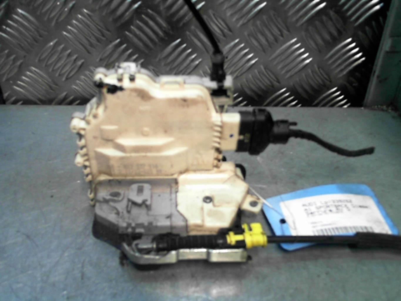 Serrure avant droit AUDI A1 1 SPORTBACK PHASE 1 Diesel - 1