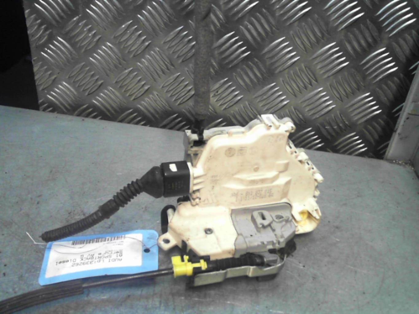 Serrure avant gauche AUDI A1 1 SPORTBACK PHASE 1 Diesel - 1