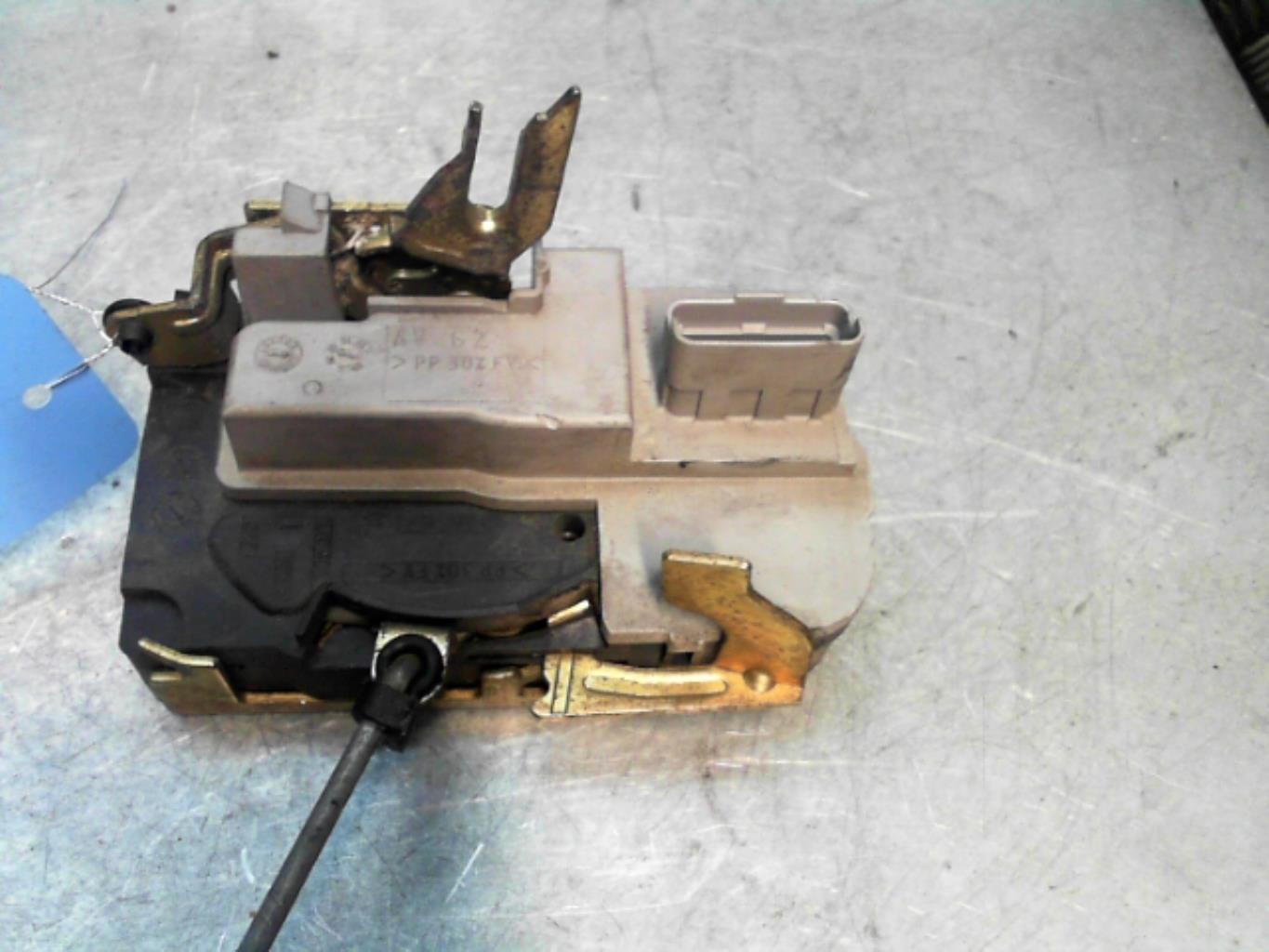 Serrure avant gauche CITROEN XSARA PHASE 2 BREAK Diesel - 1
