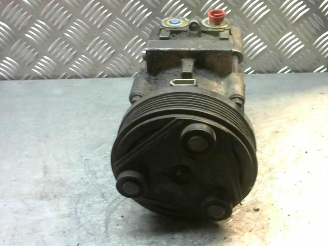 Compresseur clim FORD MONDEO 2  - 1