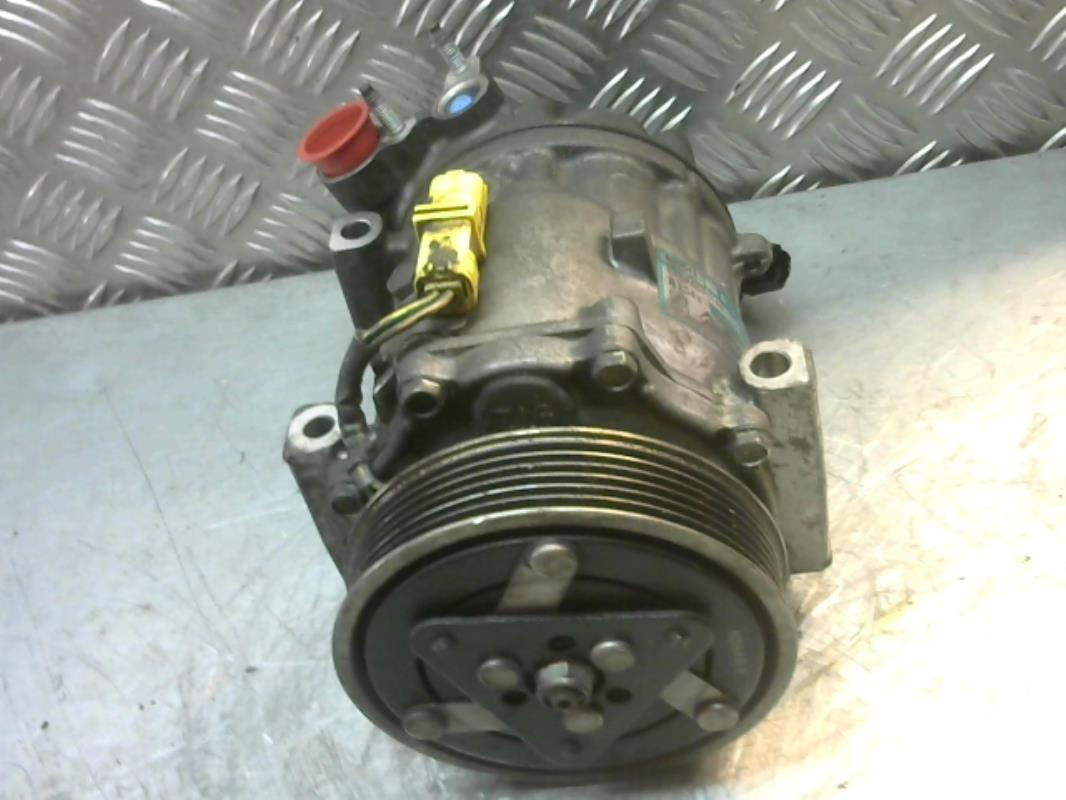 Compresseur clim PEUGEOT 407  - 1