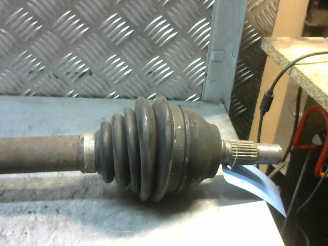 Cardan droit (transmission) CITROEN DS3 PHASE 1 Essence - 1