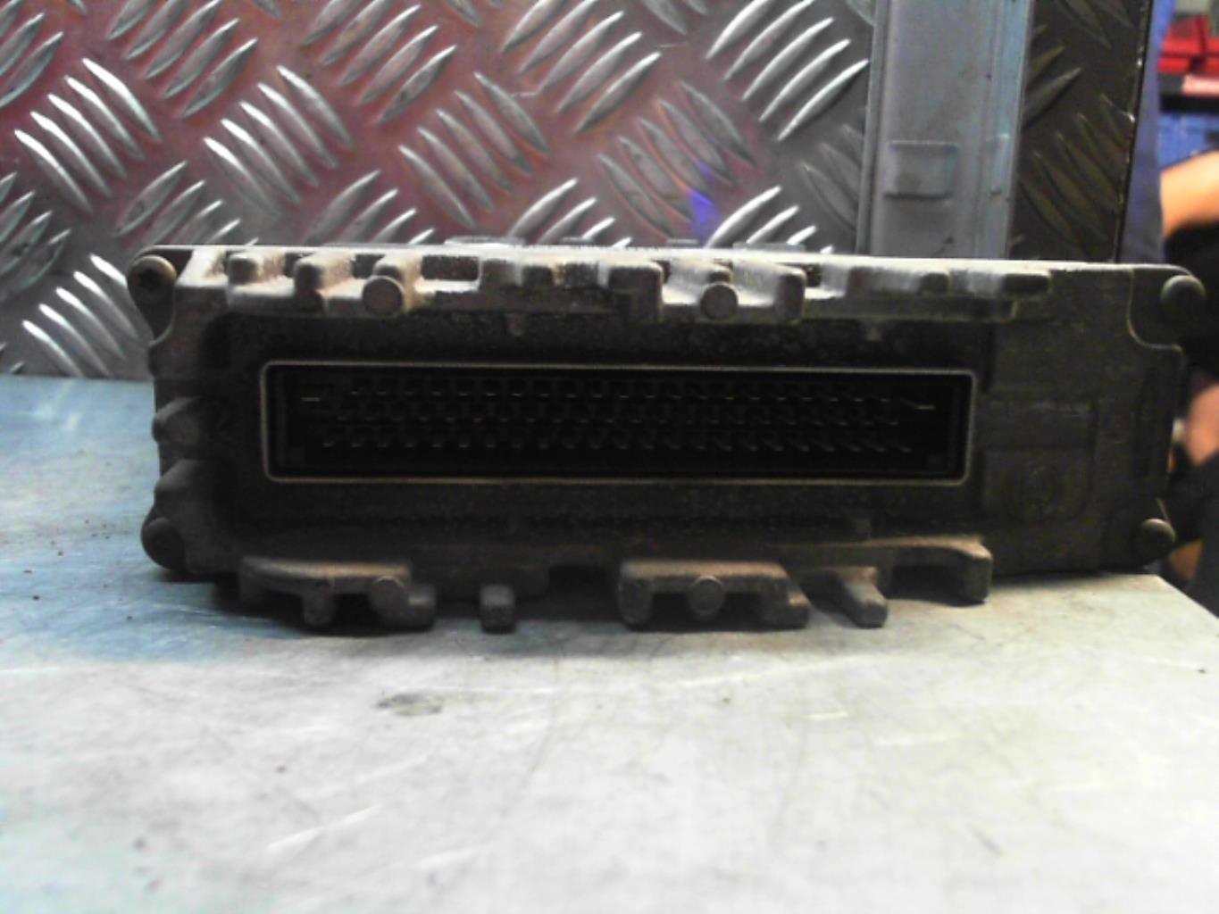 Calculateur RENAULT CLIO 2 PHASE 1 Diesel - 1