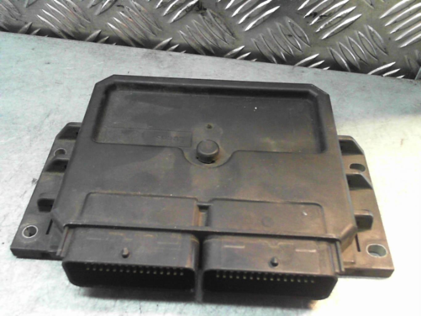 Calculateur RENAULT CLIO 2 PHASE 1 Diesel - 1