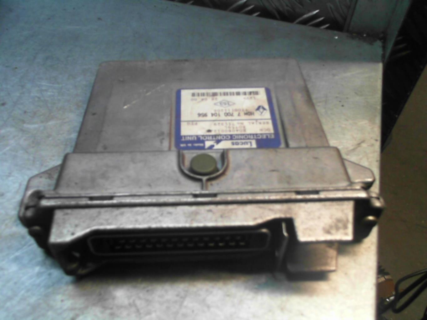 Calculateur RENAULT KANGOO 1 Diesel - 1