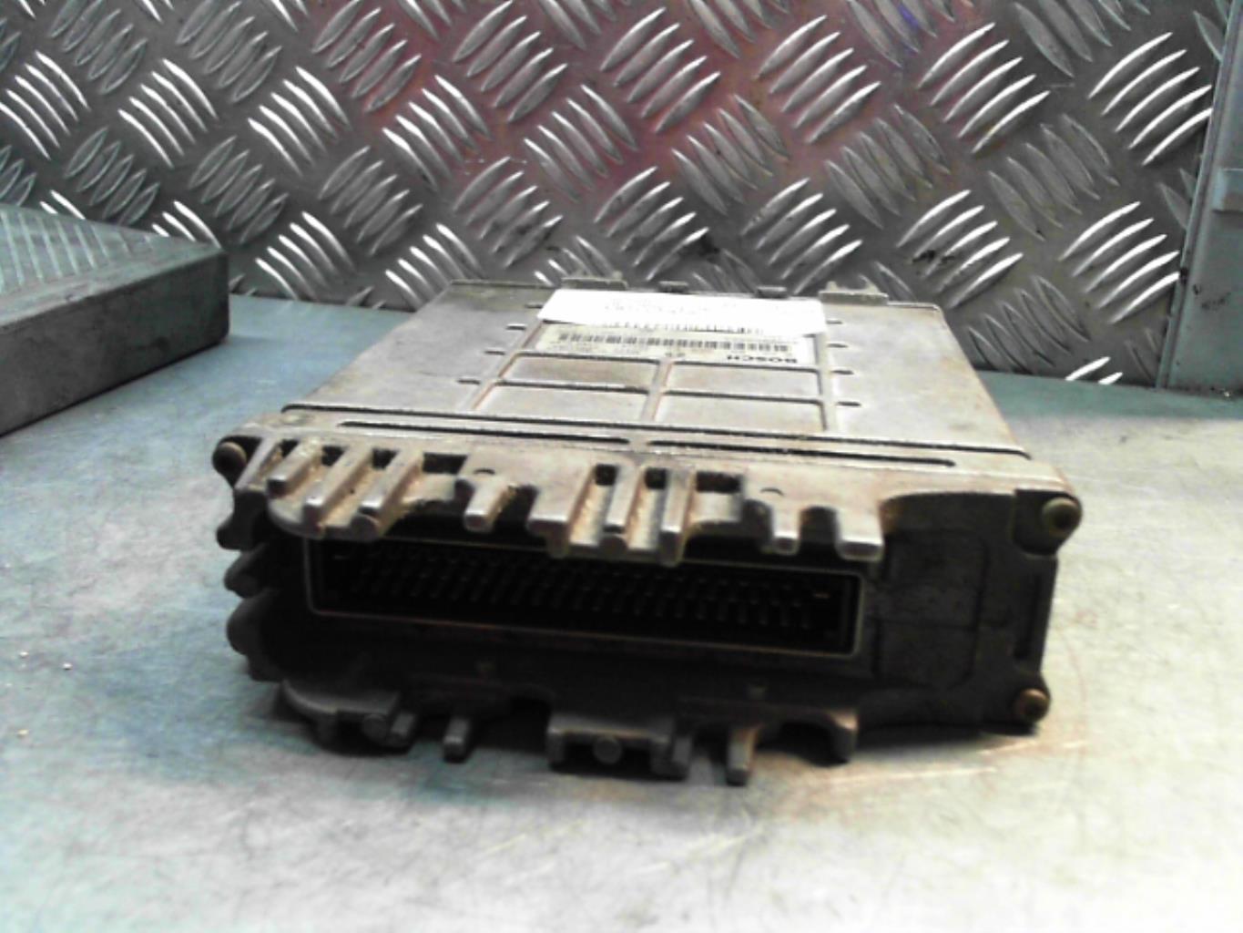 Calculateur RENAULT MEGANE 1 PHASE 2 Diesel - 1