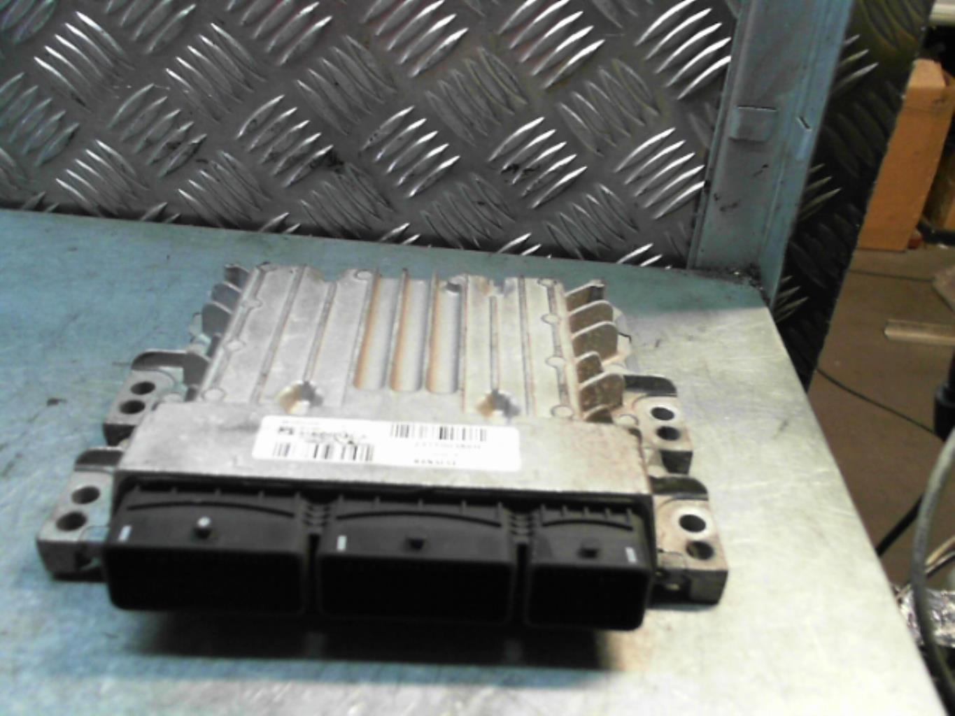 Calculateur RENAULT MEGANE 3 PHASE 1 BREAK Diesel - 1