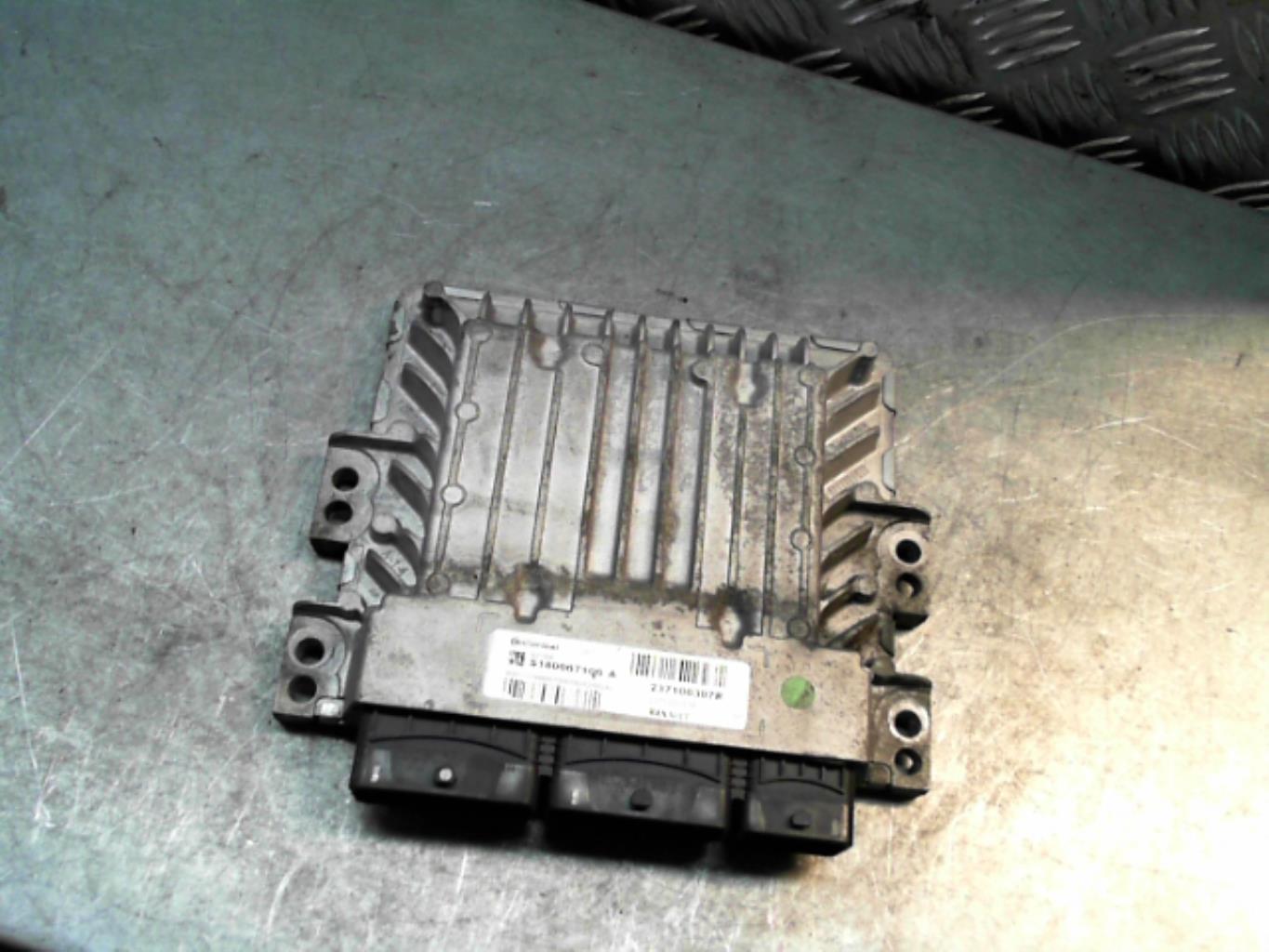 Calculateur RENAULT MEGANE 3 PHASE 1 Diesel - 1