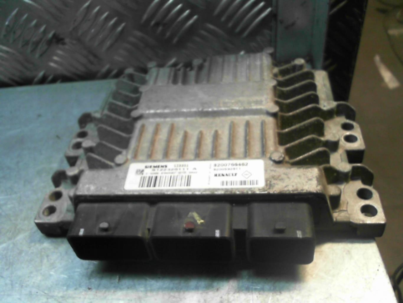 Calculateur RENAULT MODUS PHASE 1 Diesel - 1