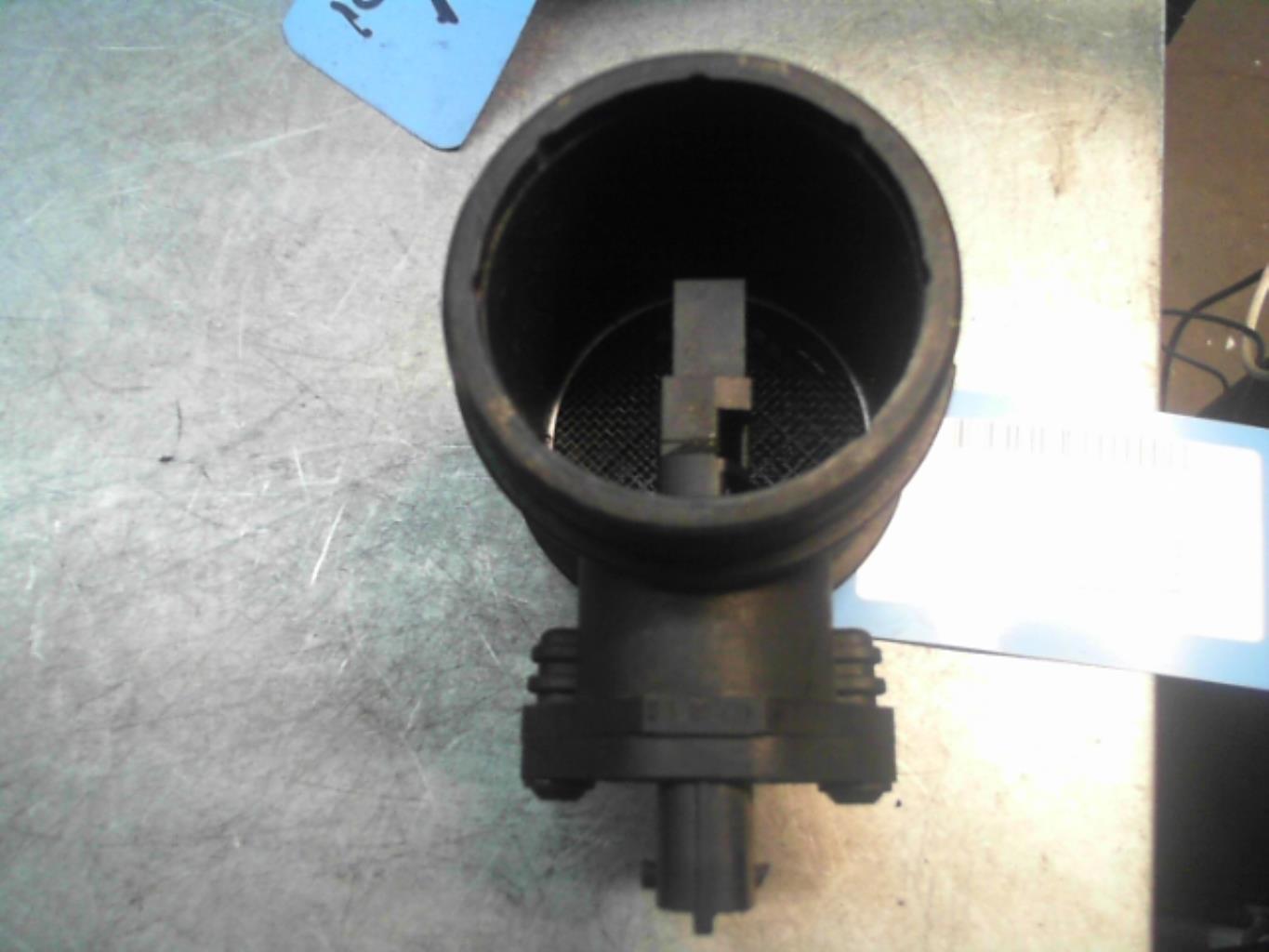 Debitmetre HYUNDAI TRAJET Essence - 1