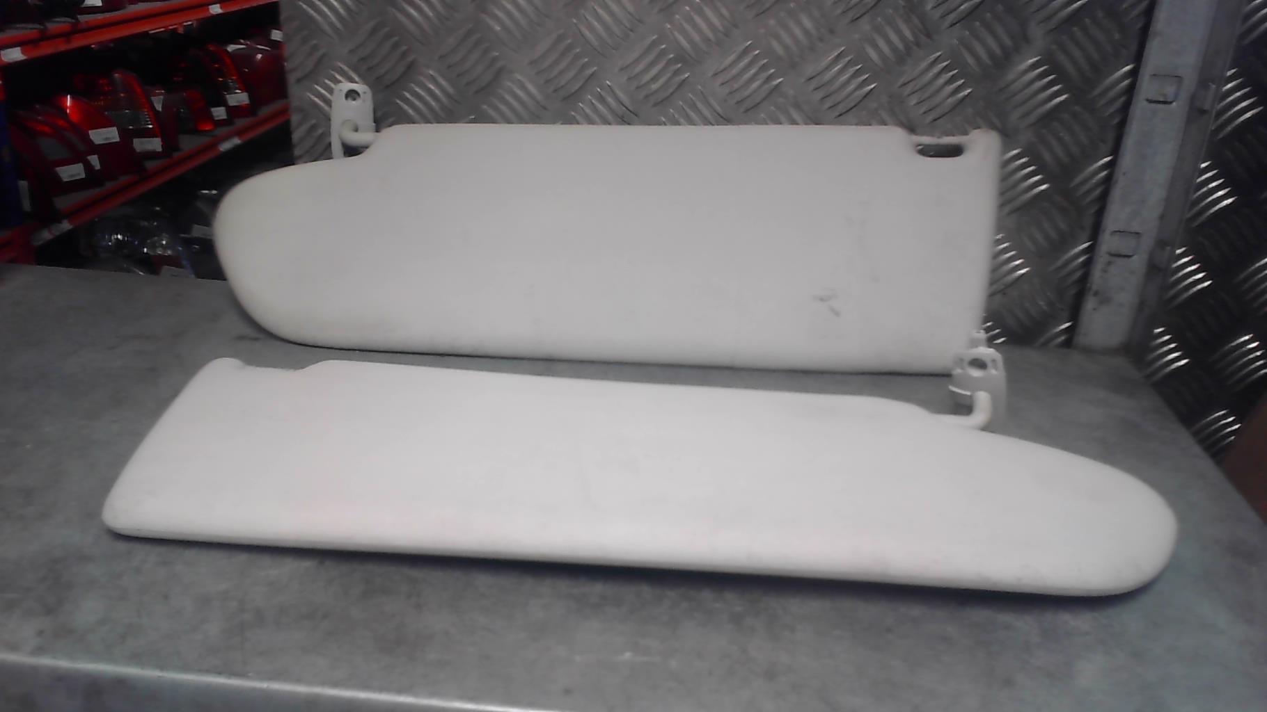 Pare soleil VOLKSWAGEN TRANSPORTER 5 PHASE 1 Diesel - 1