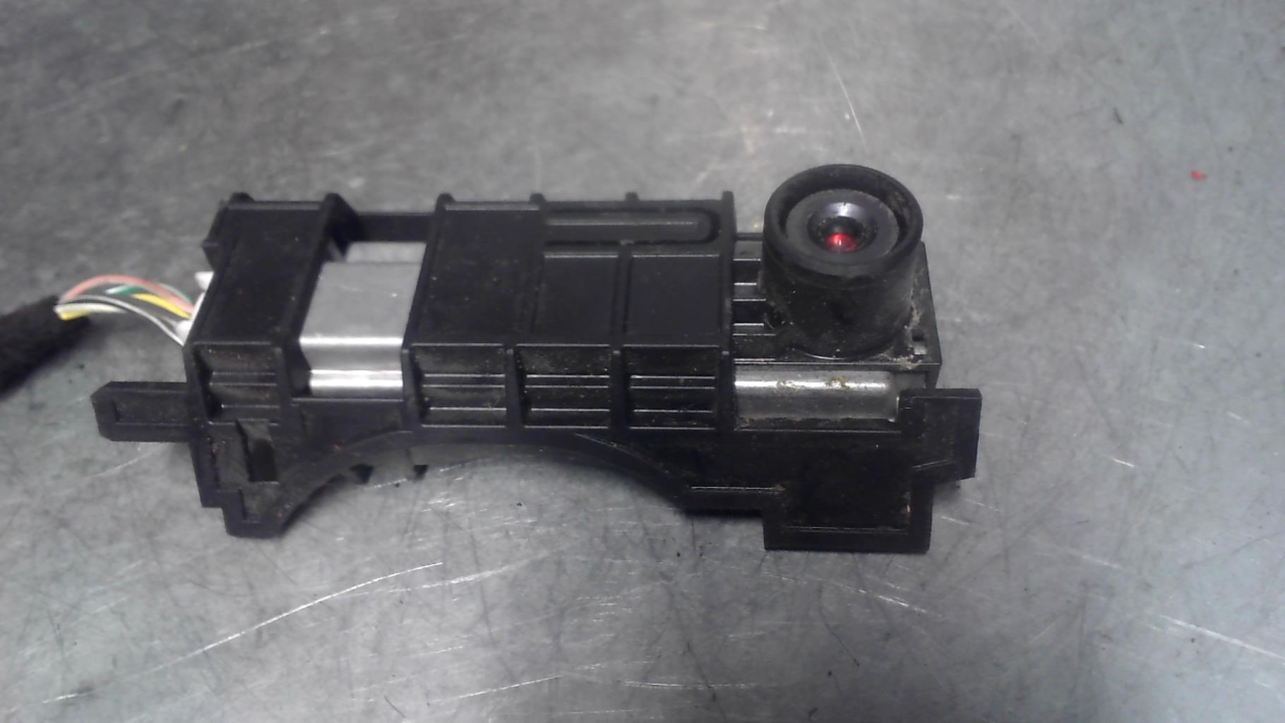 Camera de recul RENAULT TWINGO 3 PHASE 1 Essence - 1