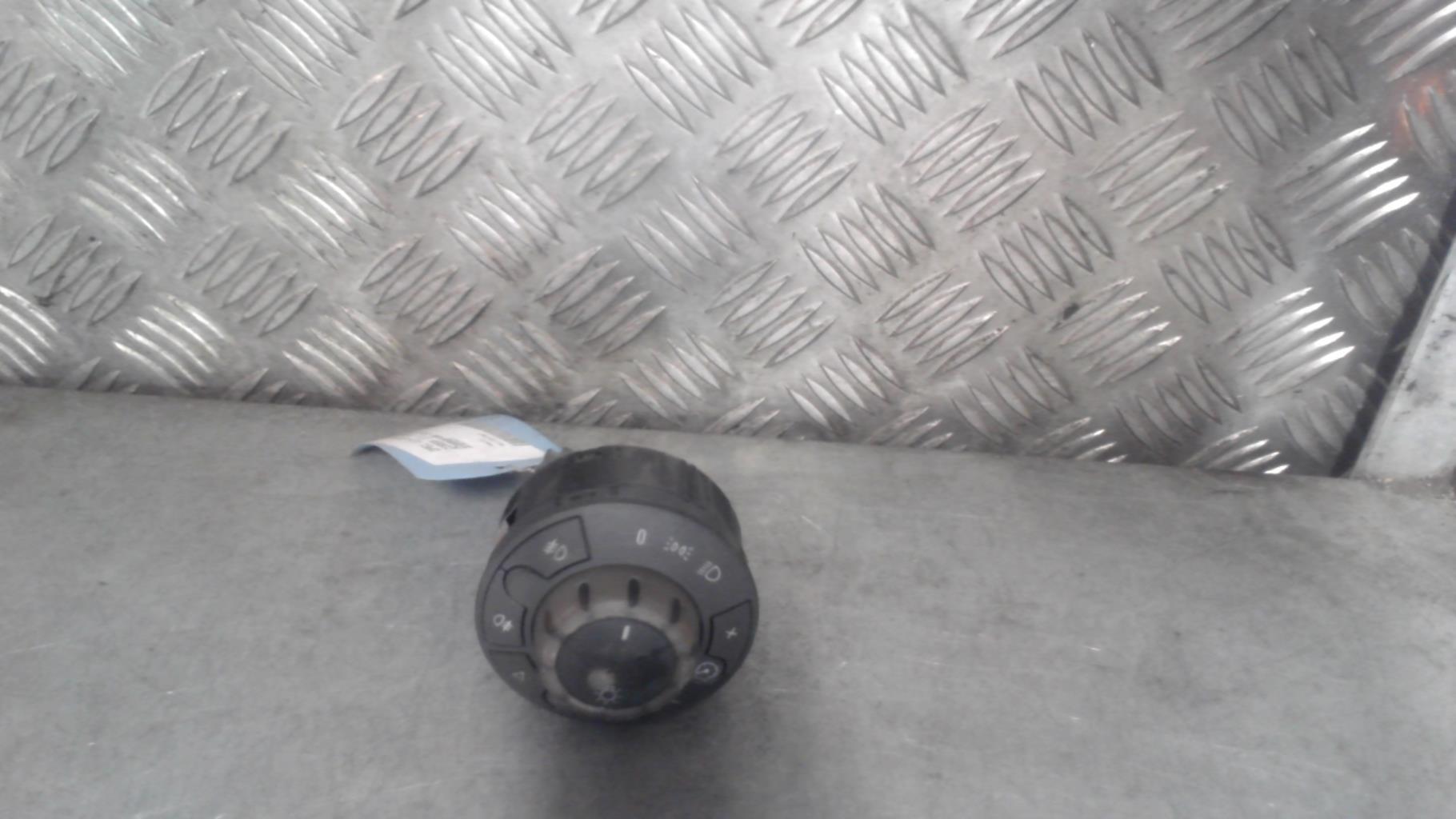 Commande de phare OPEL CORSA D PHASE 1 Essence - 1