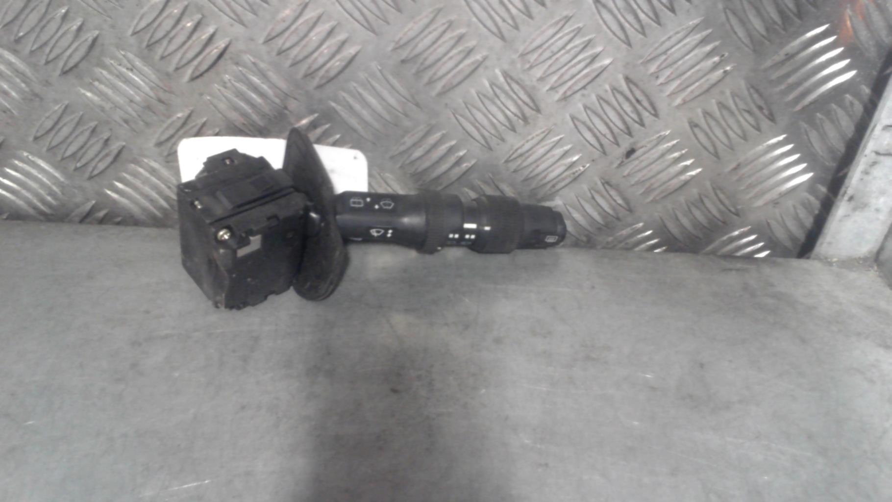 Commodo d'essuie glaces ALFA ROMEO 145  - 1