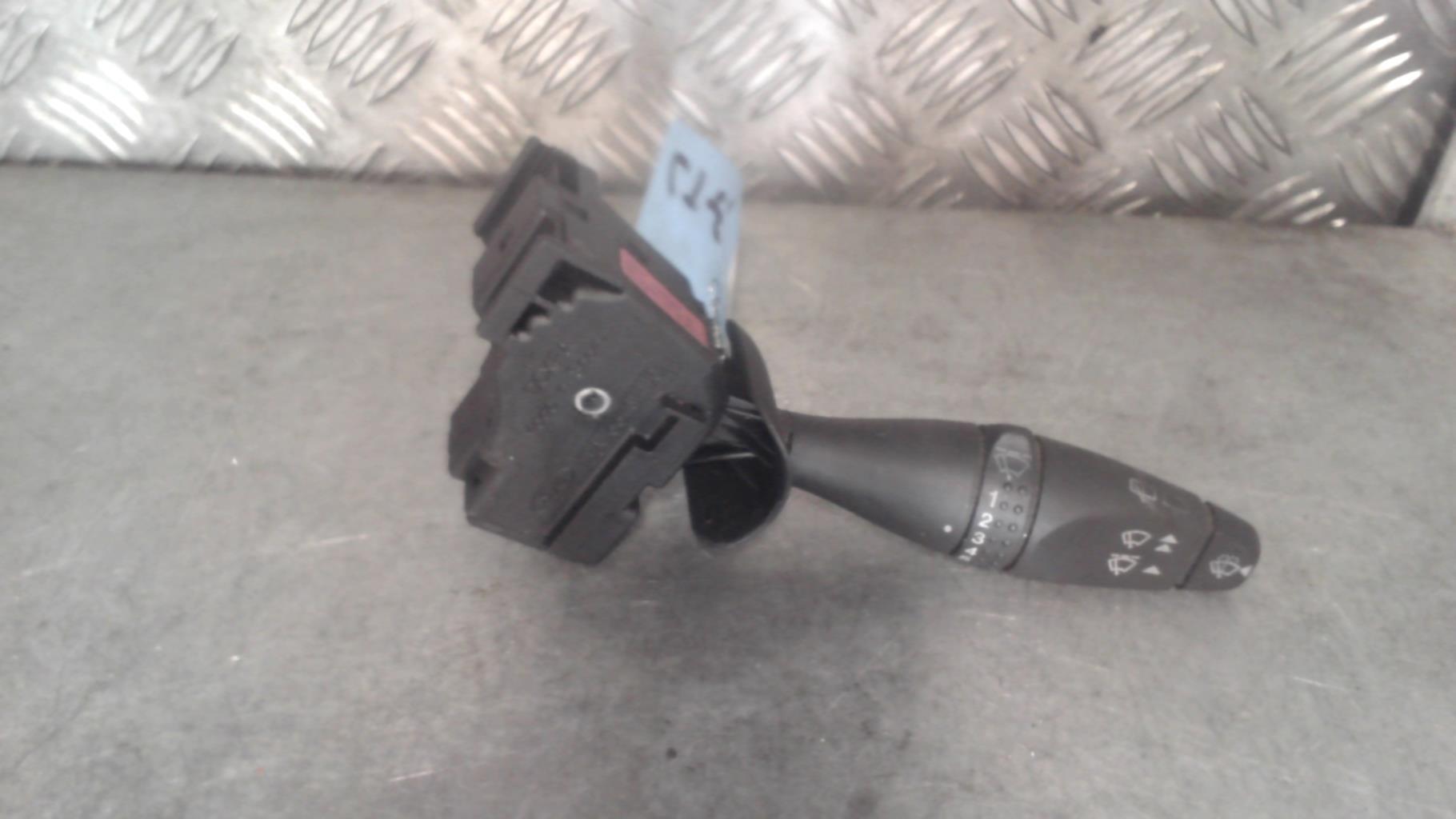 Commodo d'essuie glaces FORD MONDEO 2 Diesel - 1