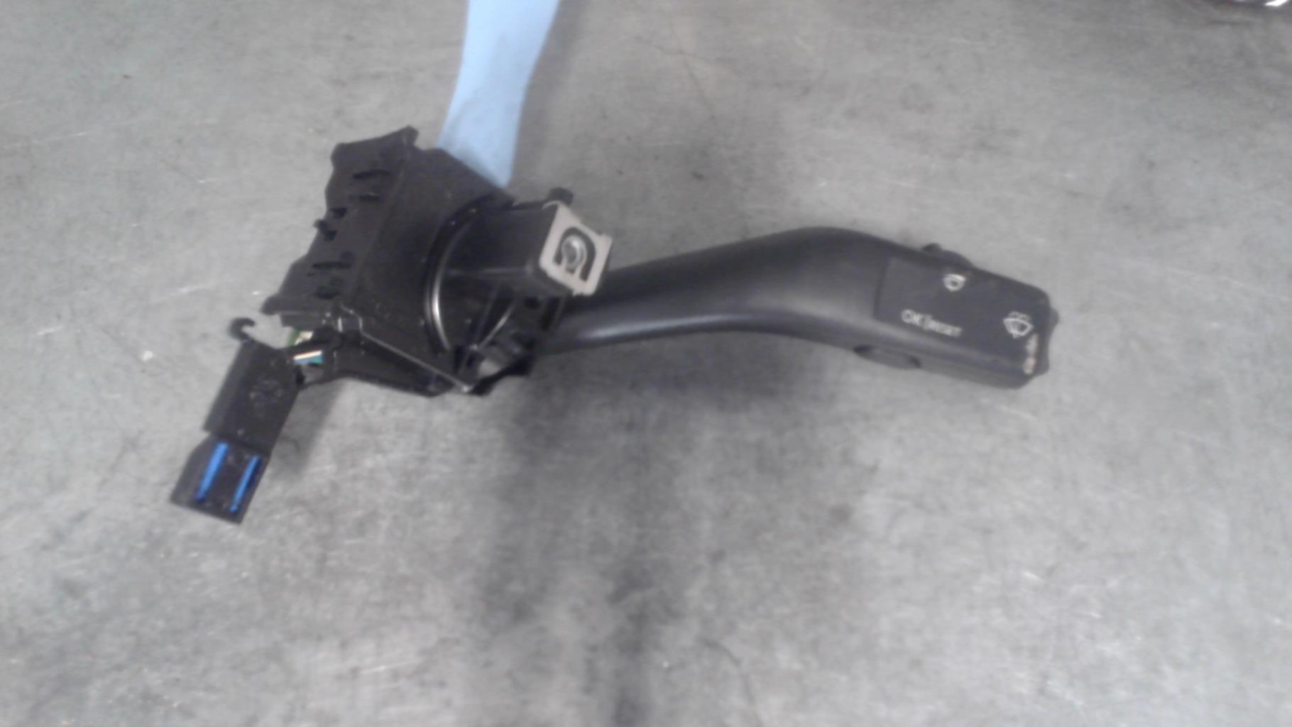 Commodo d'essuie glaces VOLKSWAGEN JETTA 3 Diesel - 1