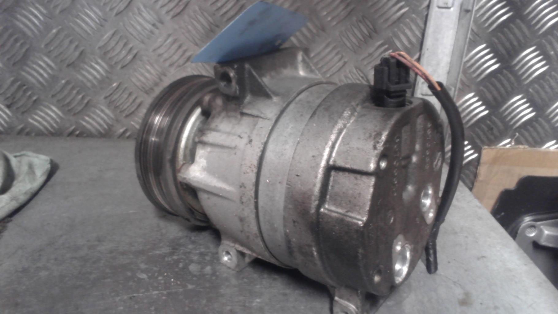 Compresseur clim RENAULT LAGUNA 2 PHASE 1 BREAK  - 1