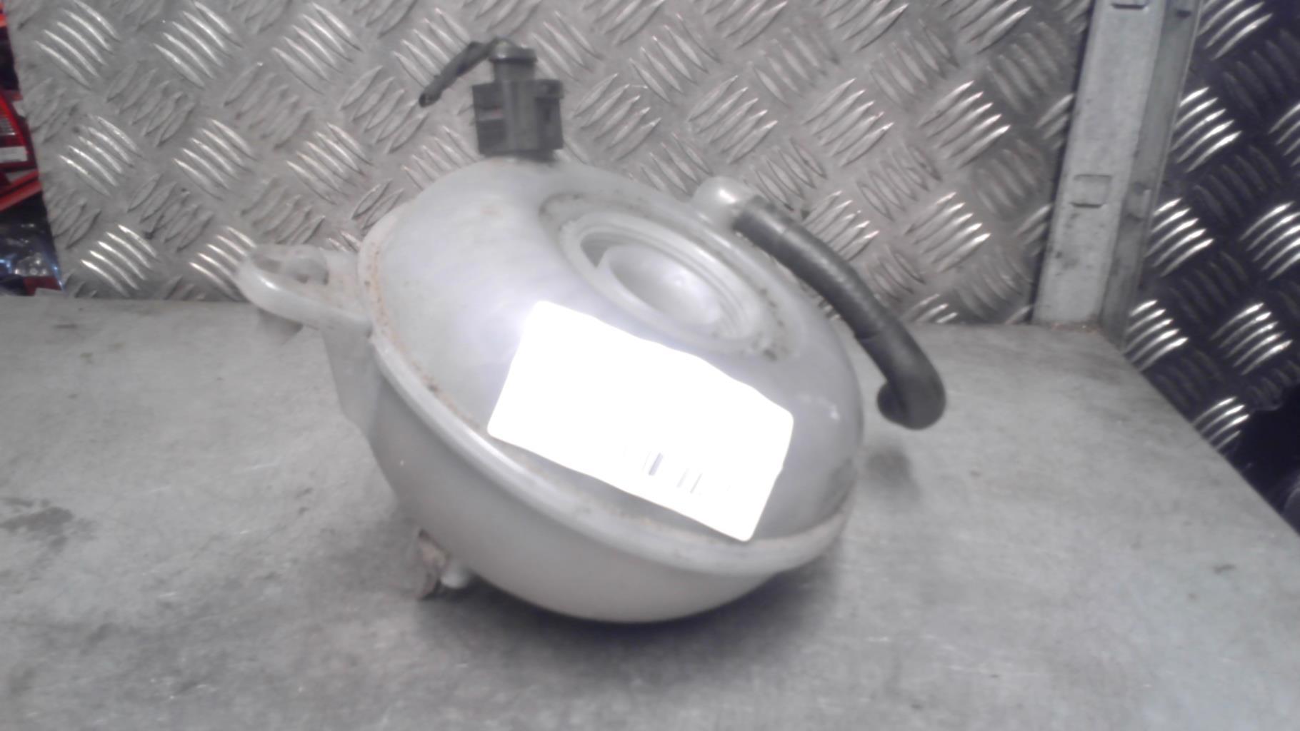 Vase d'expansion AUDI A3 3 PHASE 1 Diesel - 1