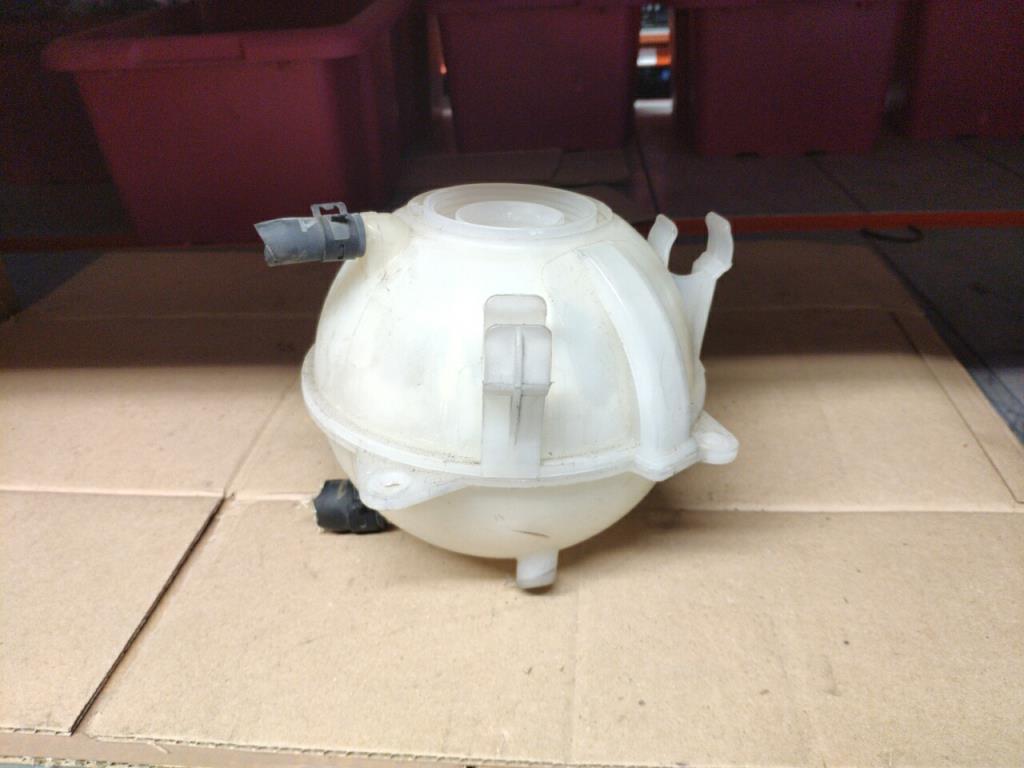 Vase d'expansion VOLKSWAGEN SCIROCCO 3 PHASE 1 COUPE Diesel - 1