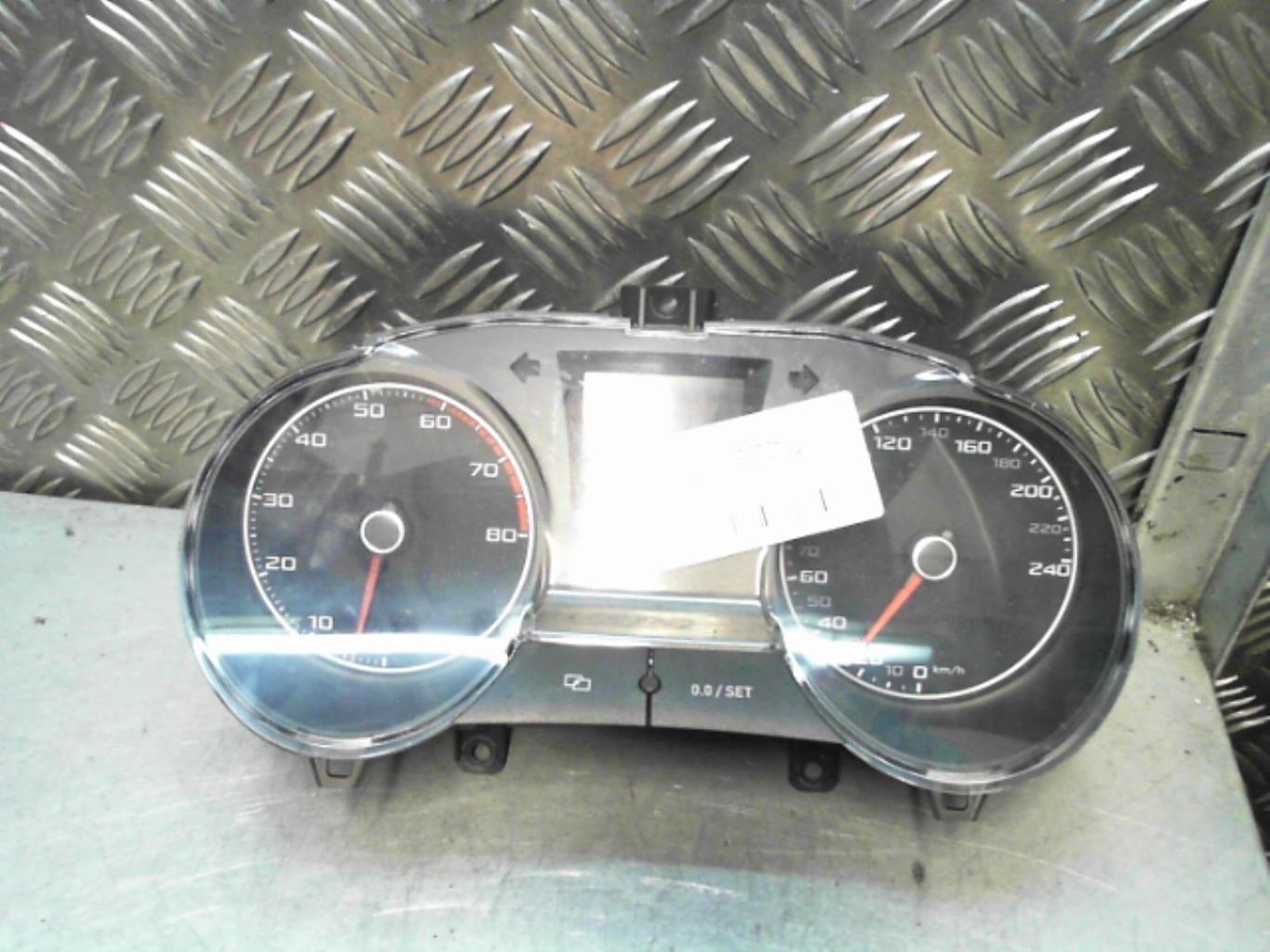 Compteur SEAT IBIZA 4 PHASE 2  - 1