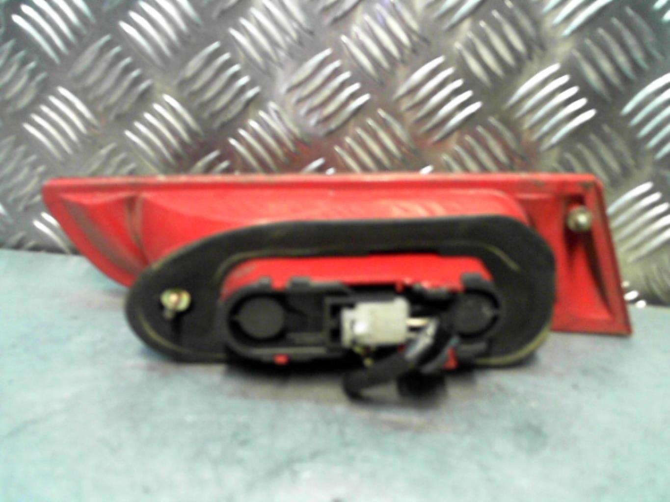 Feu arriere secondaire droit (feux) ALFA ROMEO 156 PHASE 3 BREAK Diesel - 1