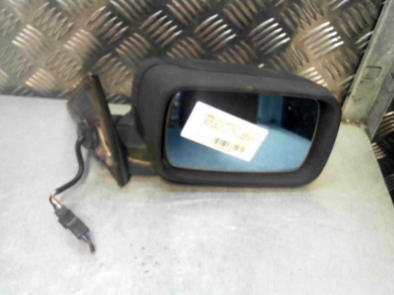 Retroviseur droit BMW SERIE 3 E36 Diesel - 1