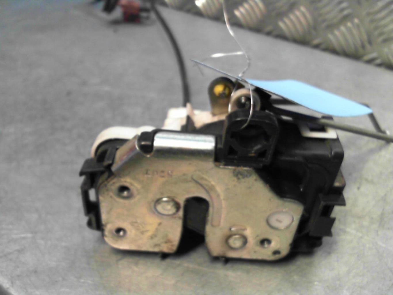 Serrure avant gauche FIAT PANDA 2 PHASE 1 Essence - 1