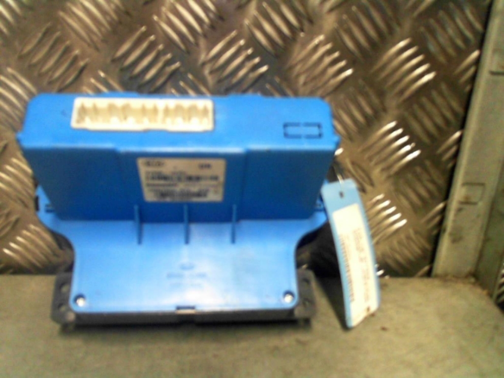 Commande chauffage KIA CARENS 3 Diesel - 1