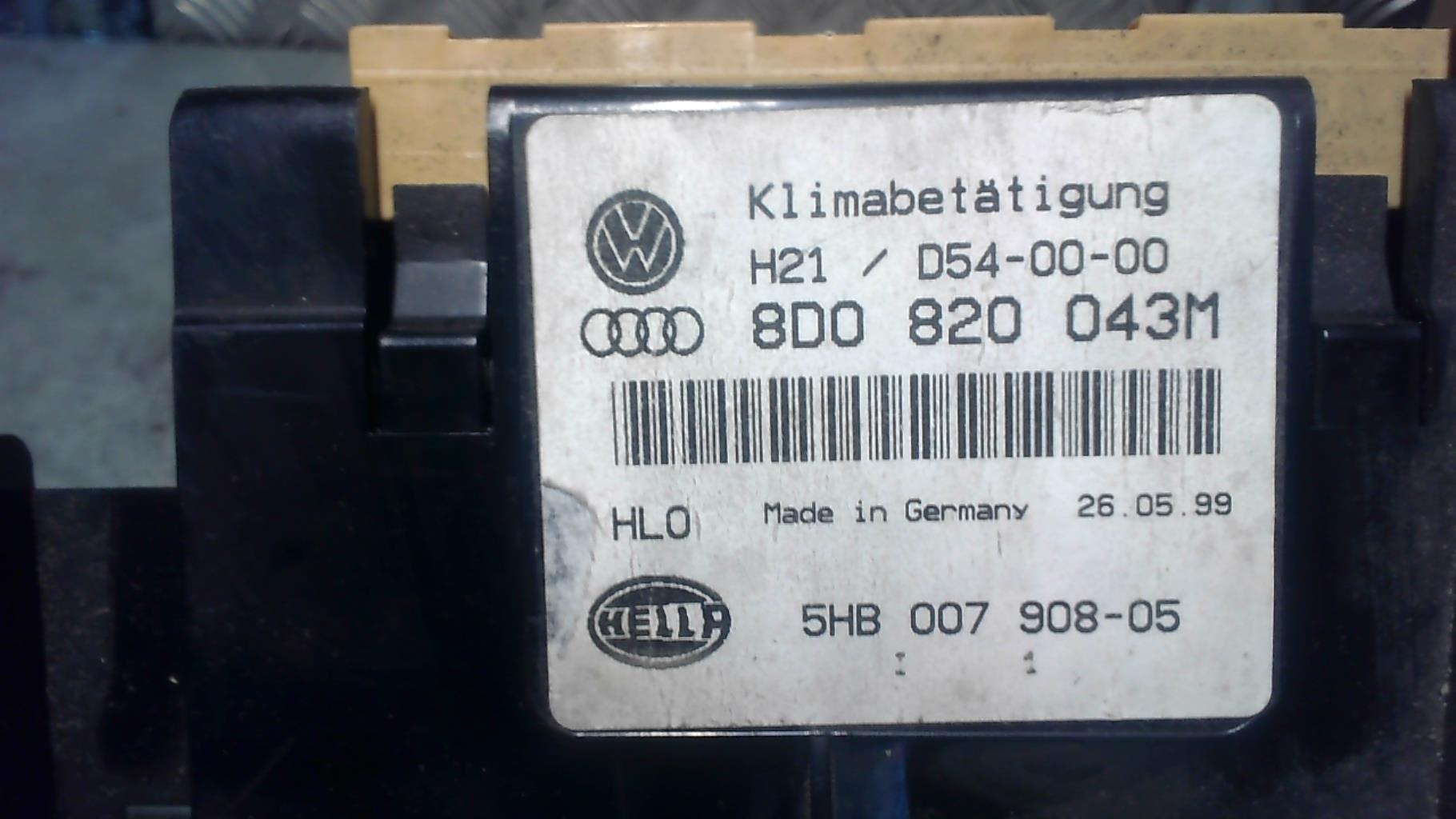 Commande chauffage AUDI A4 1 PHASE 2 Essence - 1