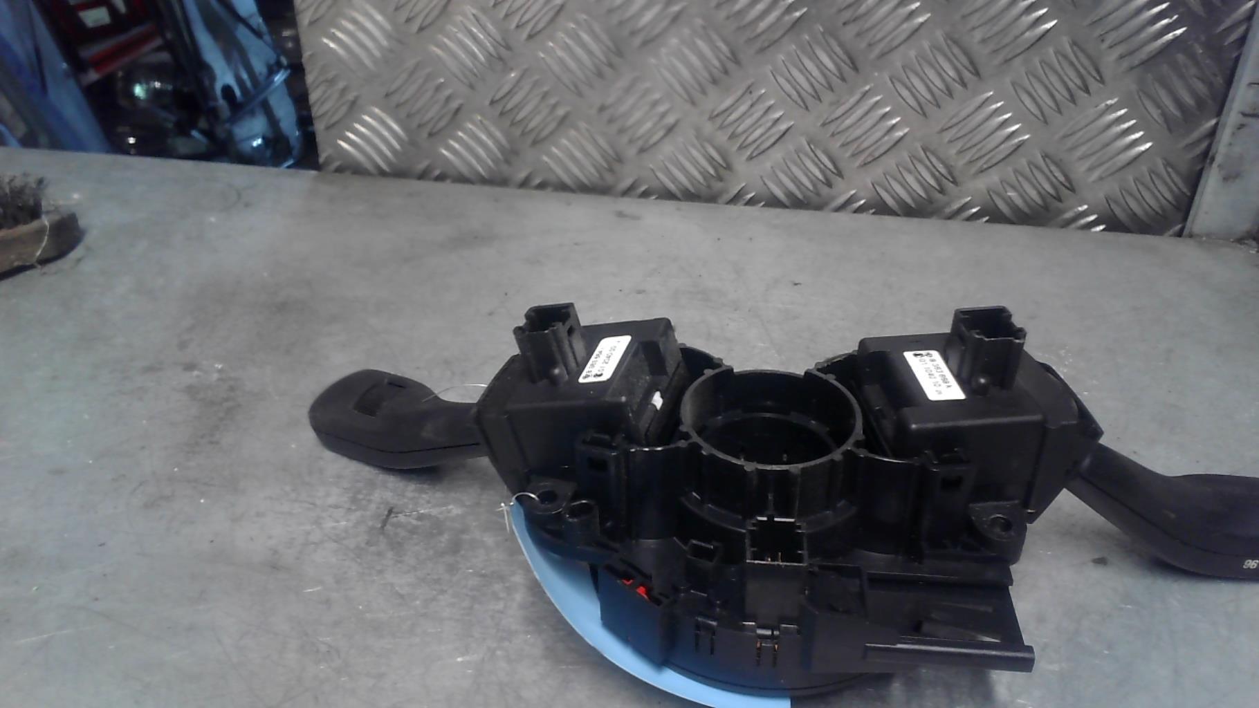 Commodo BMW SERIE 3 E46 COUPE PHASE 1 Essence - 1