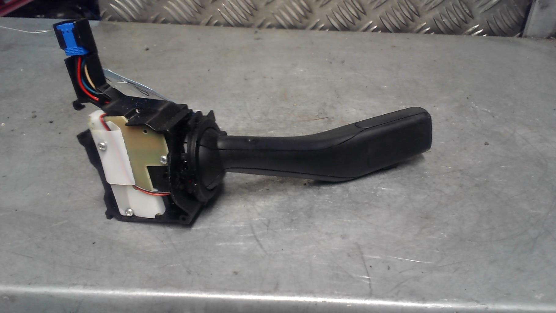 Commodo d'essuie glaces SEAT LEON 2 PHASE 1 Diesel - 1