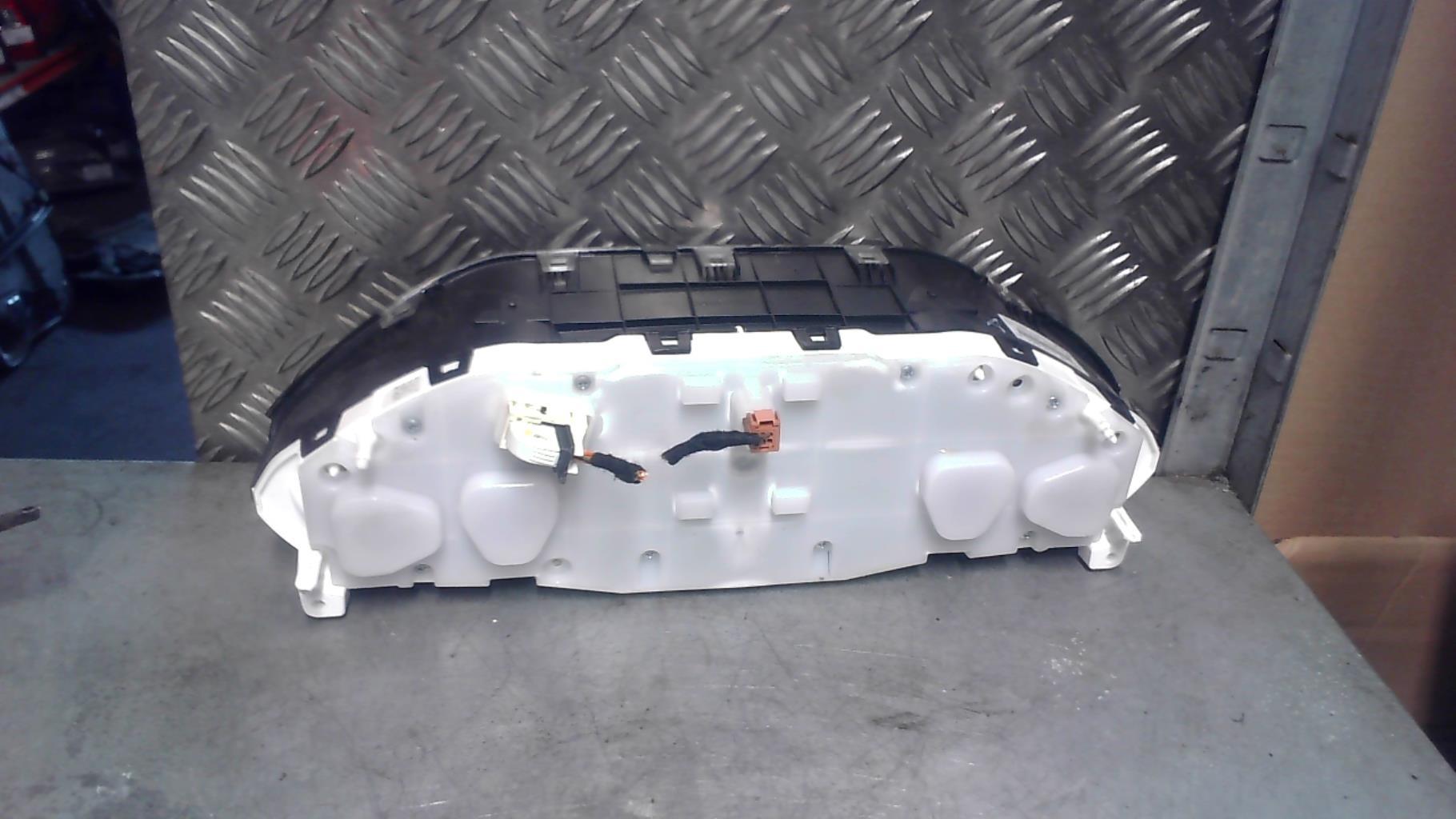 Compteur PEUGEOT 208 1 PHASE 2 Essence - 1