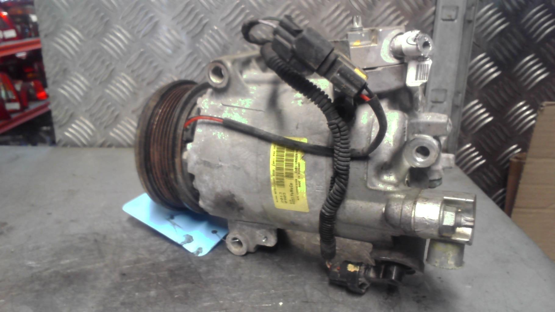 Compresseur clim FORD FIESTA 6 PHASE 2 Essence - 1