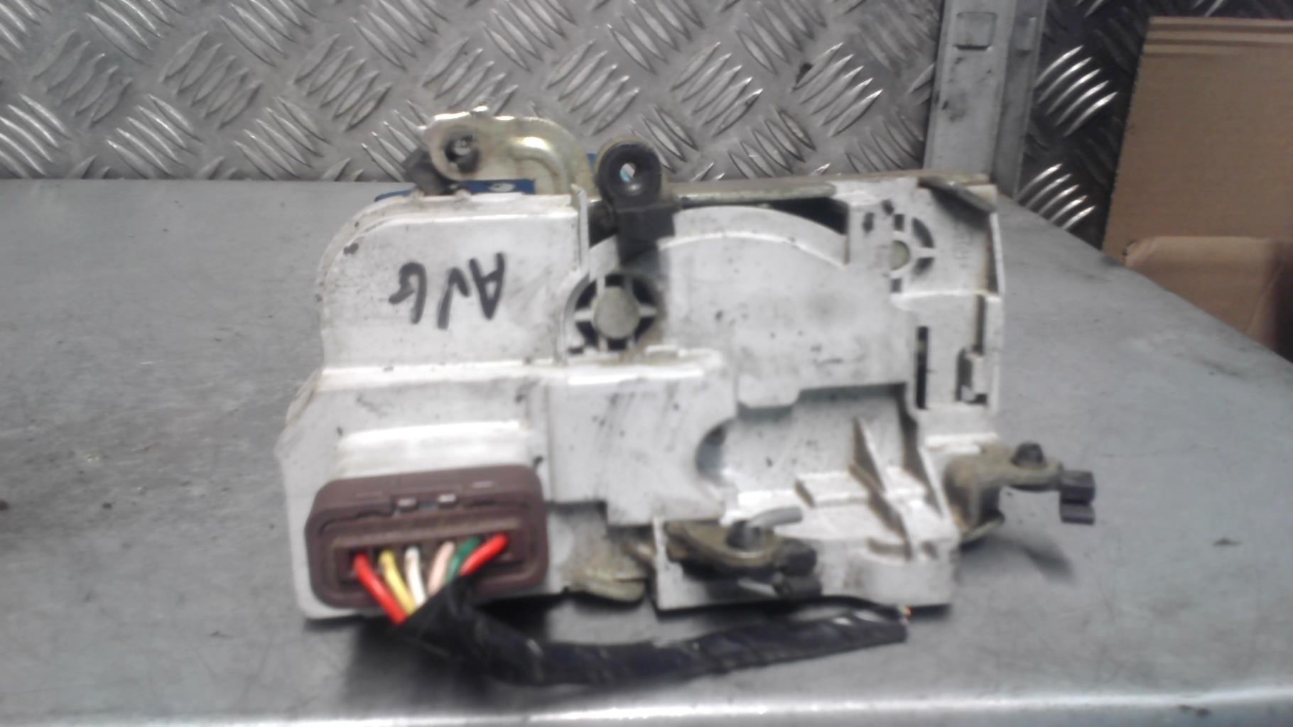 Serrure avant gauche PEUGEOT 406 PHASE 1 Diesel - 1