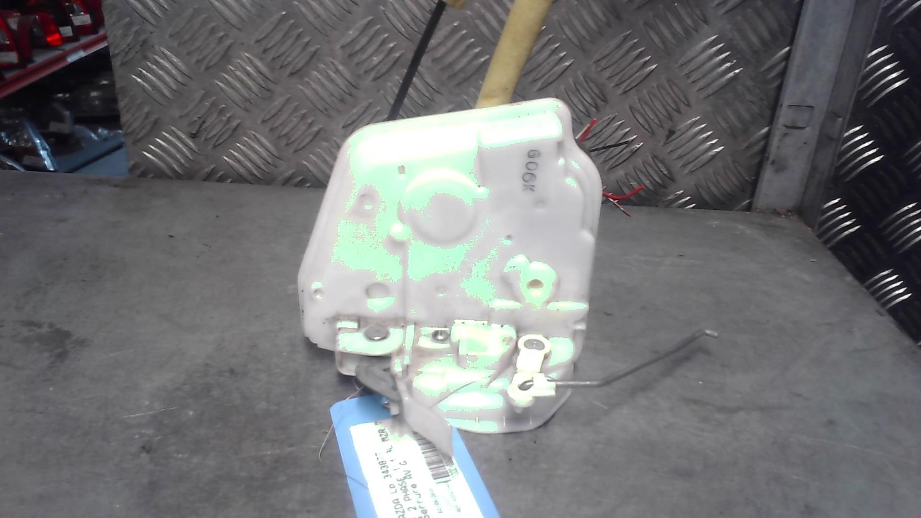 Serrure avant gauche MAZDA 2 2 PHASE 1 Essence - 1