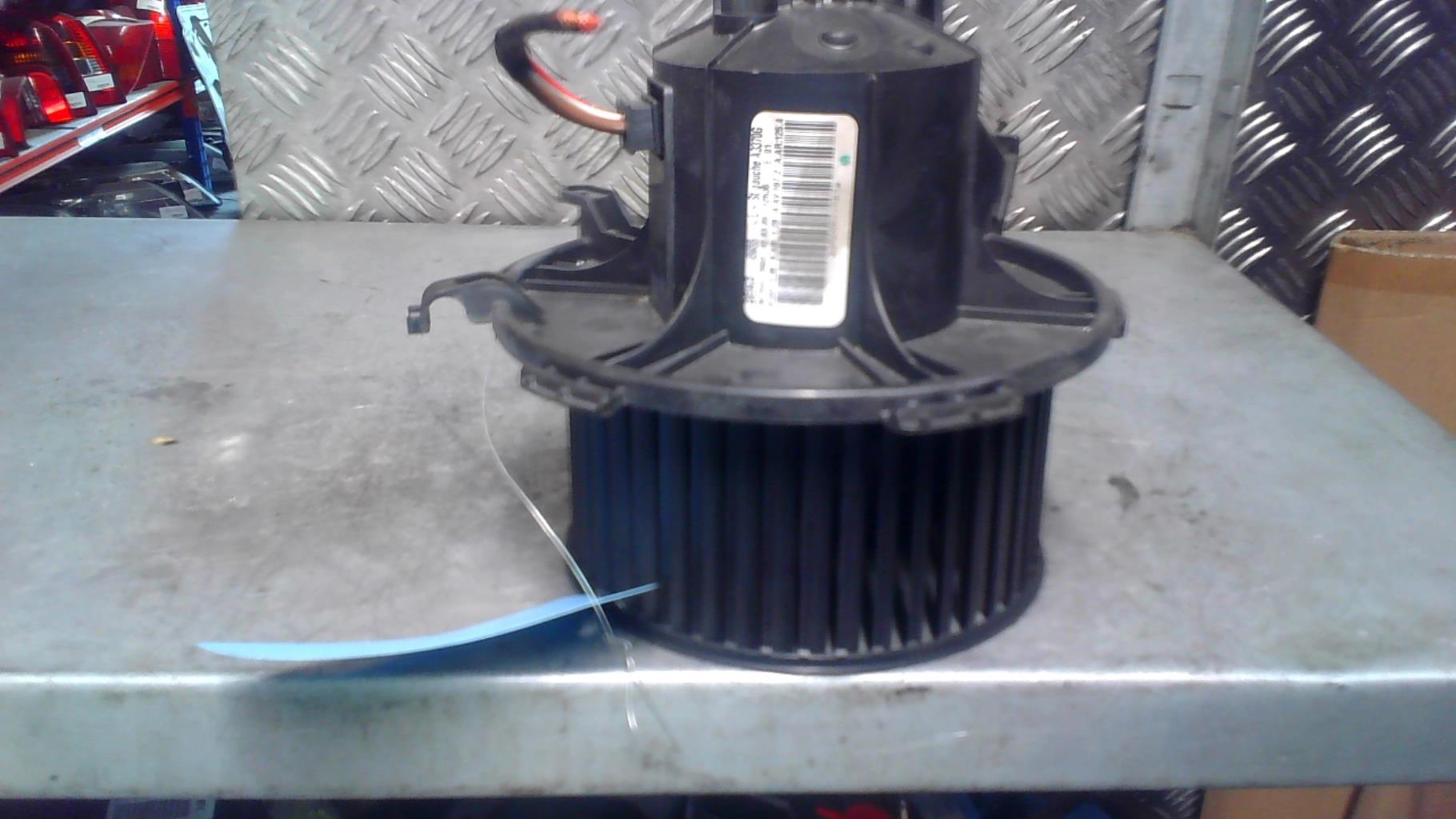 Ventilateur chauffage OPEL ZAFIRA B PHASE 1 Diesel - 1