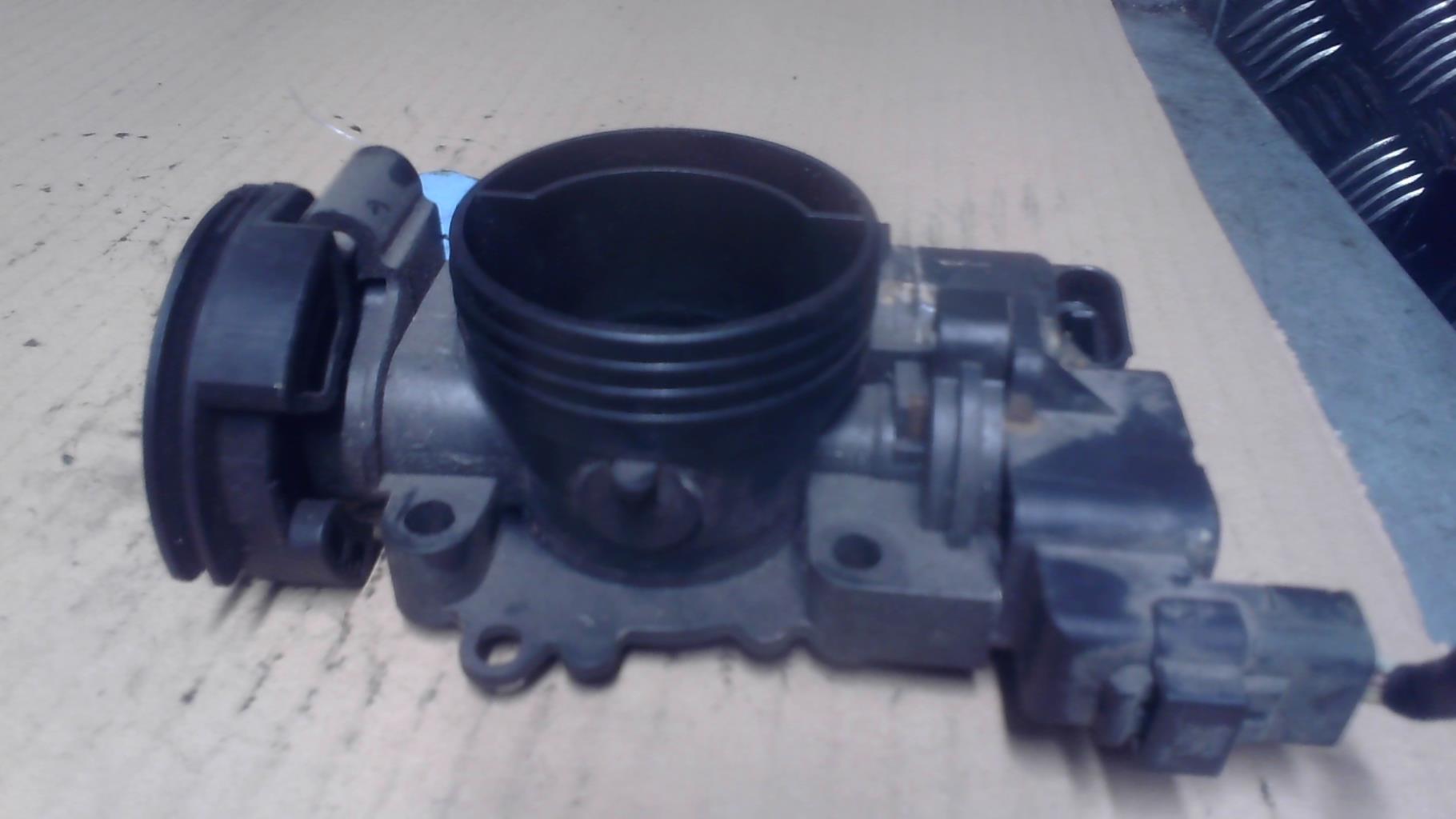 Boitier papillon PEUGEOT 106 PHASE 2 Essence - 1