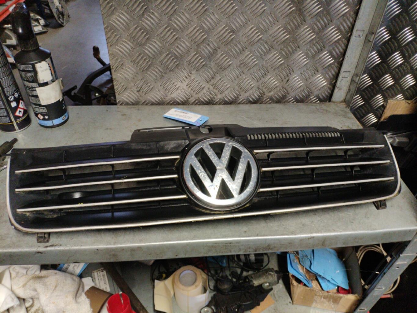 Calandre VOLKSWAGEN POLO 4 PHASE 1  - 1