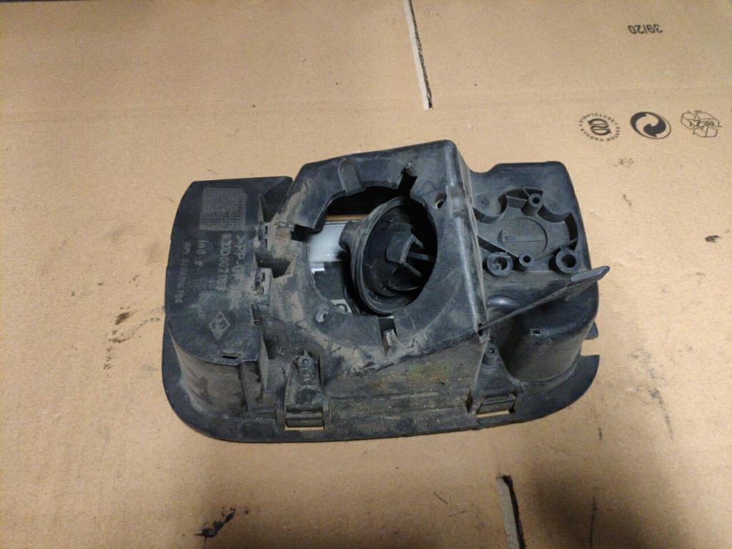 Trappe d'essence RENAULT LAGUNA 2 PHASE 1 BREAK  - 1