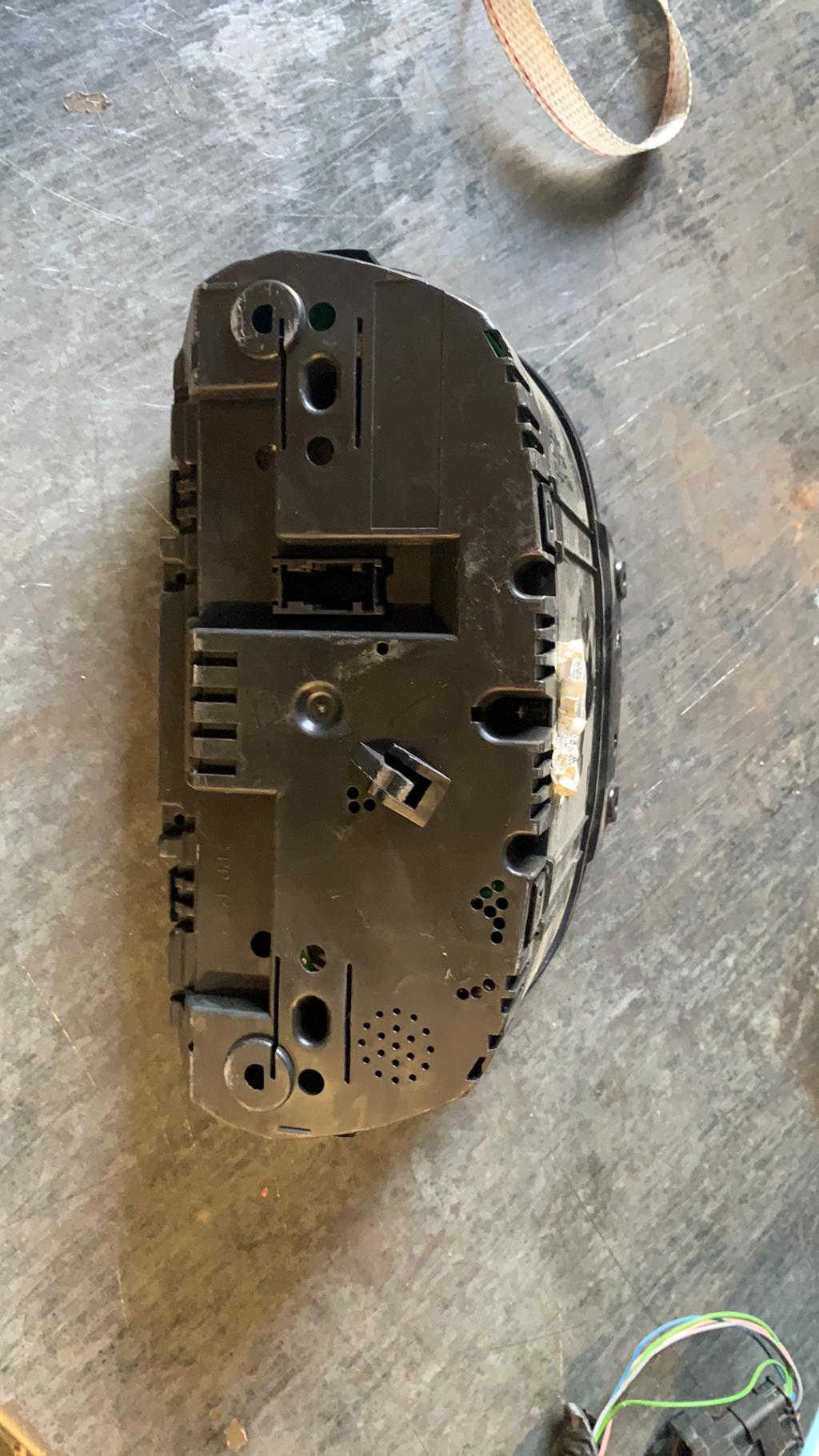 Compteur BMW SERIE 1 E87 PHASE 1  - 1