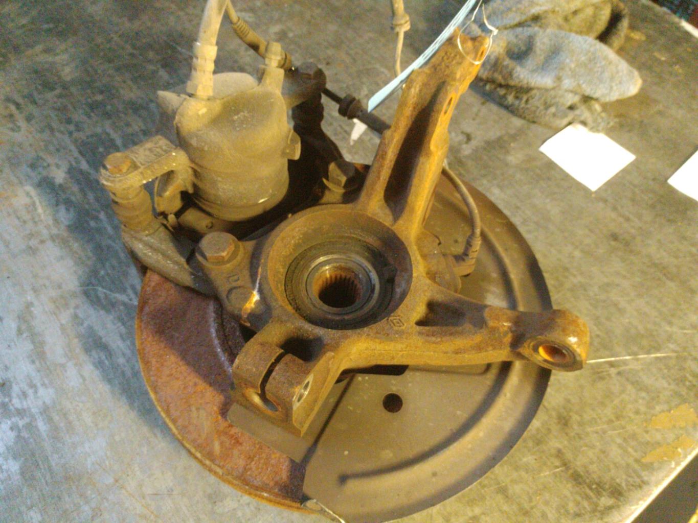 Fusee avant droit DACIA LOGAN MCV 1 PHASE 1 BREAK Diesel - 1