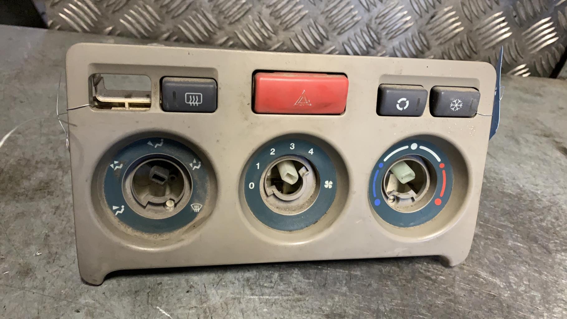Commande chauffage LAND ROVER FREELANDER 1 PHASE 1 Diesel - 1
