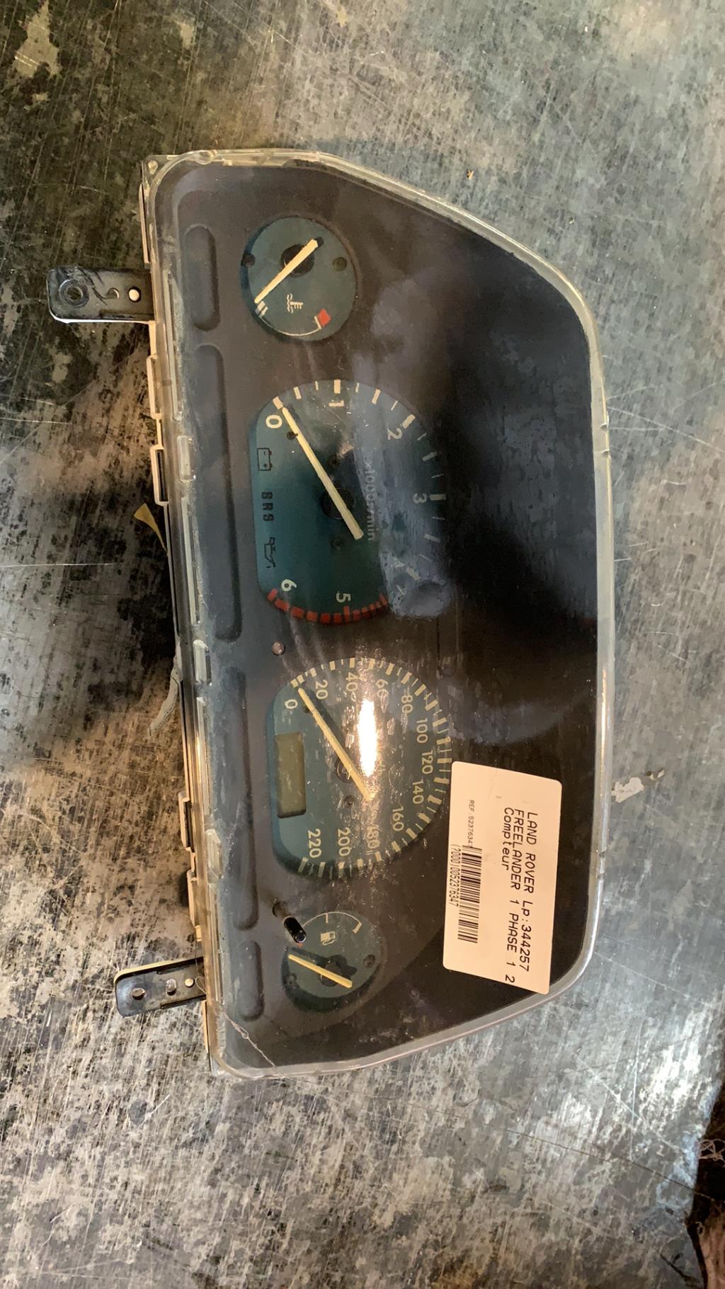 Compteur LAND ROVER FREELANDER 1 PHASE 1 Diesel - 1