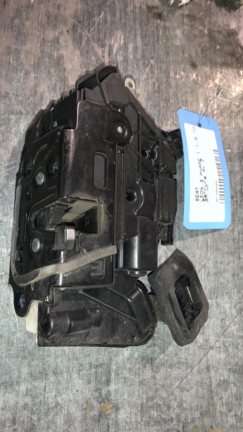 Serrure avant droit SEAT LEON 3 PHASE 1 Diesel - 1