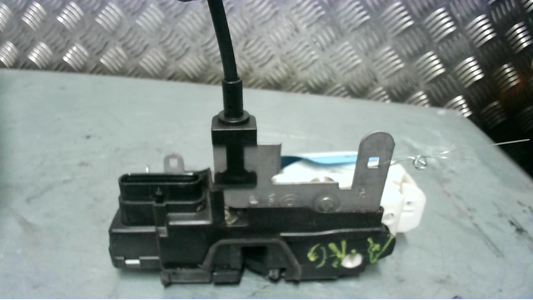 Serrure arriere gauche VOLVO V 40 2 PHASE 1  - 1
