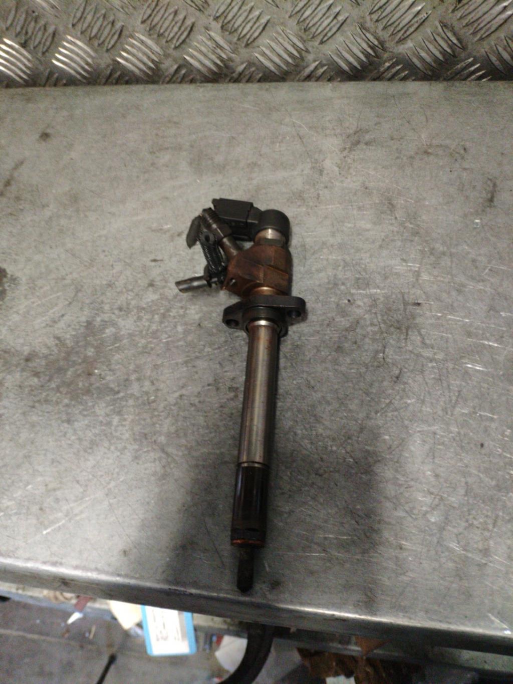 Injecteurs PEUGEOT 407 PHASE 1  - 1